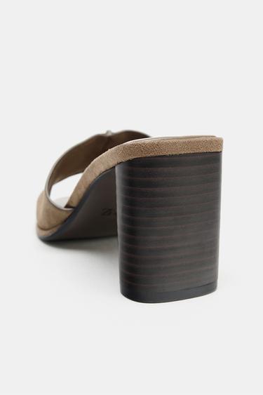 SANDALES À TALONS EN CROÛTE DE CUIR - Gris taupe de Zara - Image 7