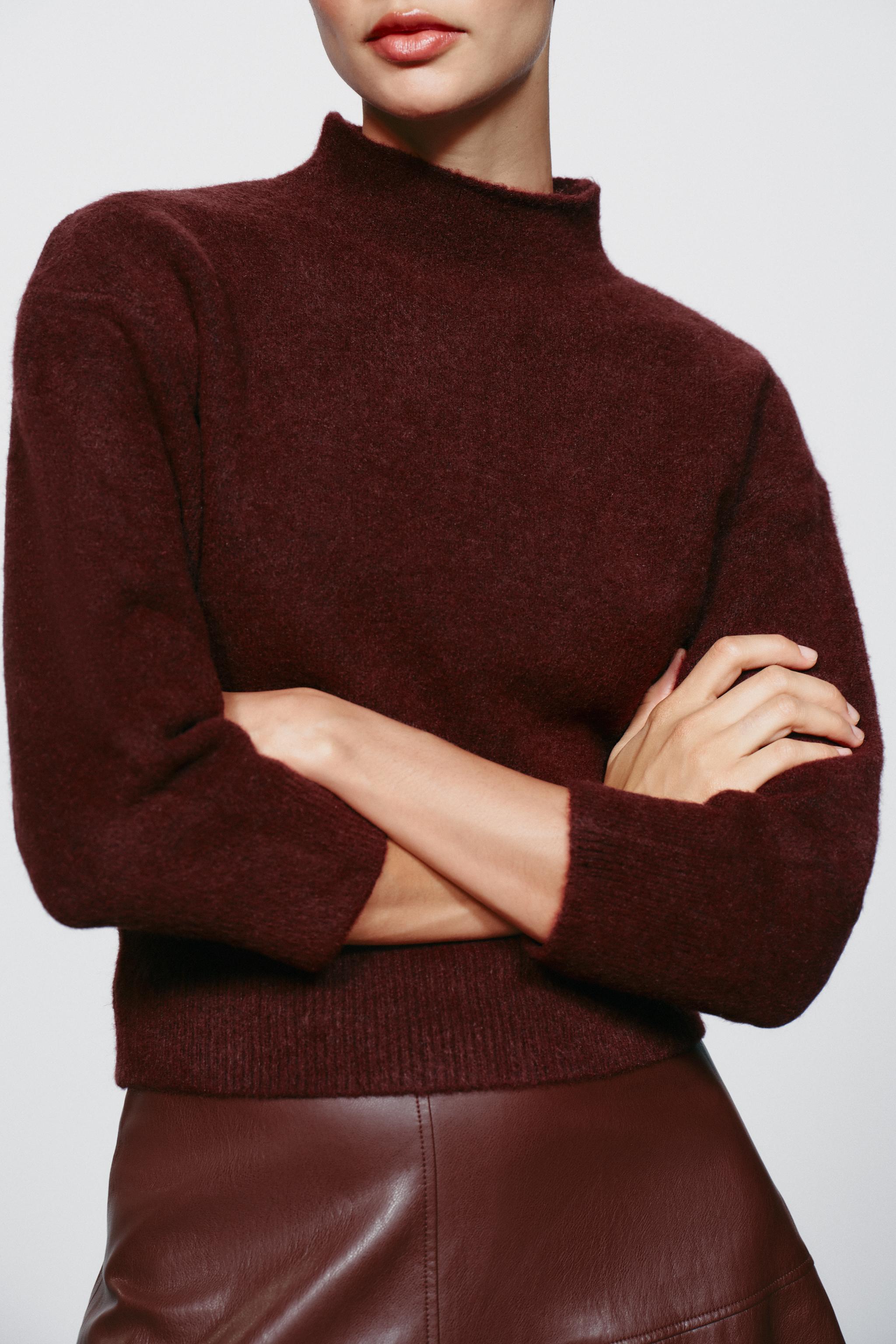 SOFT HIGH-NECK KNIT JUMPER