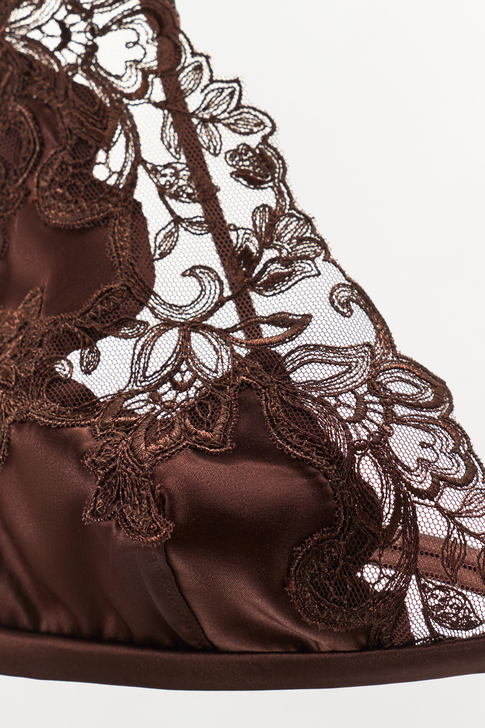 SATIN LACE TRIANGLE BRALETTE