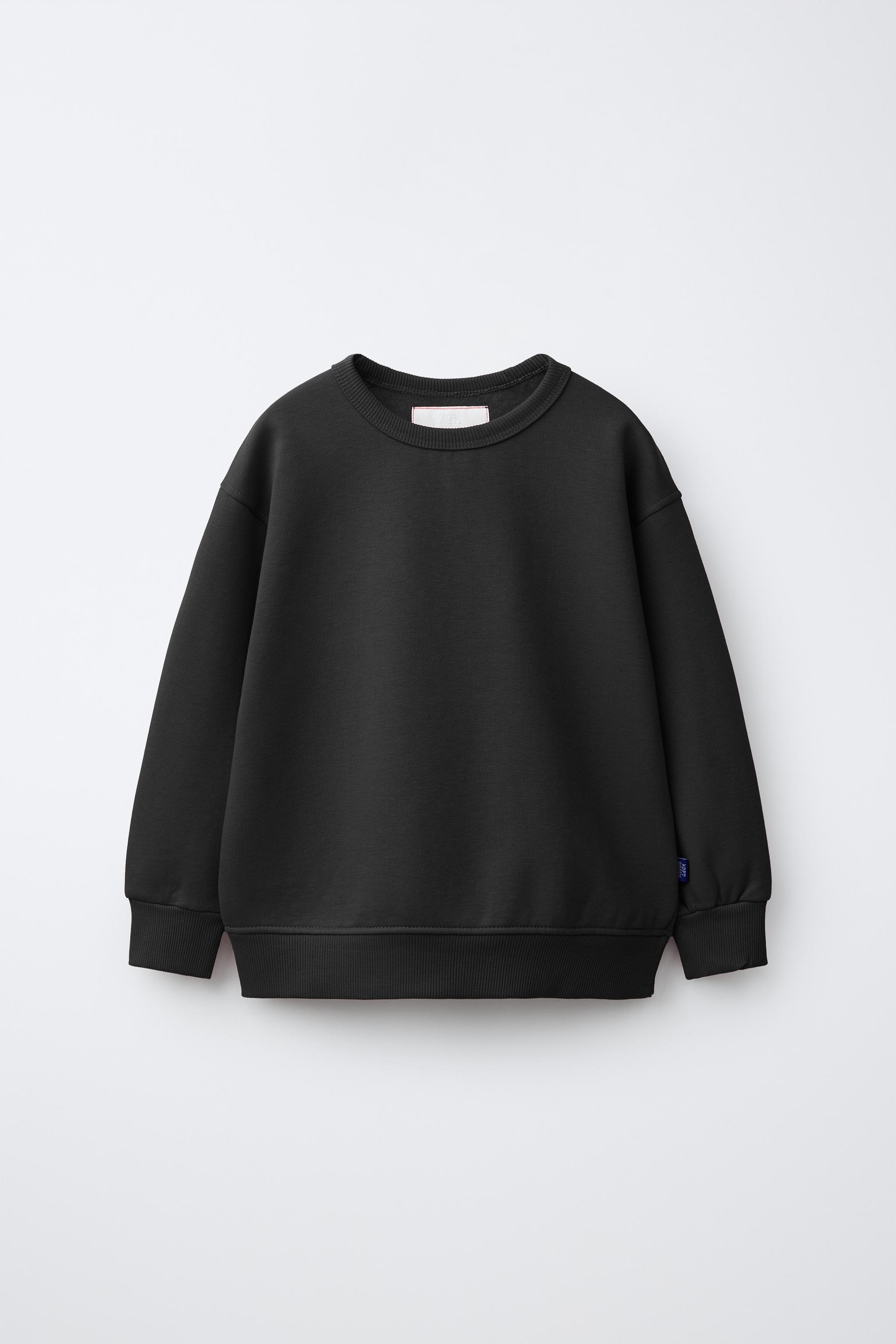 BASIC SWEATSHIRT