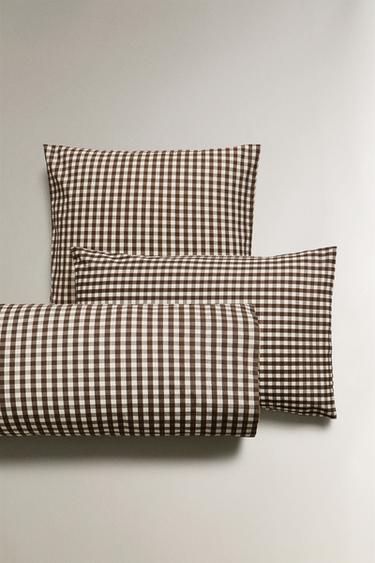 COTTON CHECK PILLOWCASE - Brown by Zara