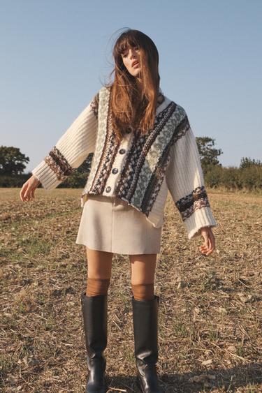 JUPE EFFET DAIM CEINTURE - Sable de Zara