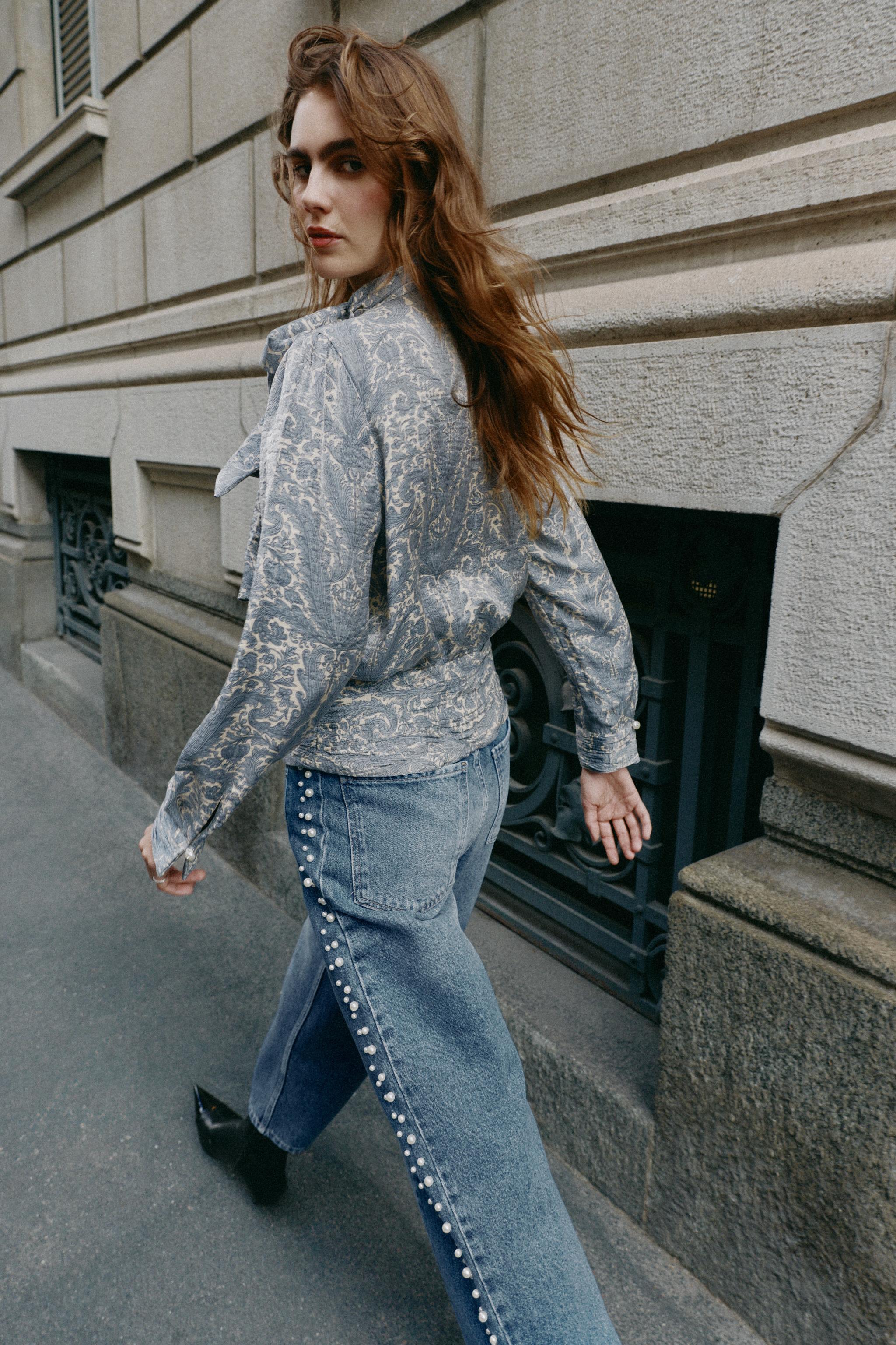 BLOUSE IMPRIMÉE AVEC NŒUD