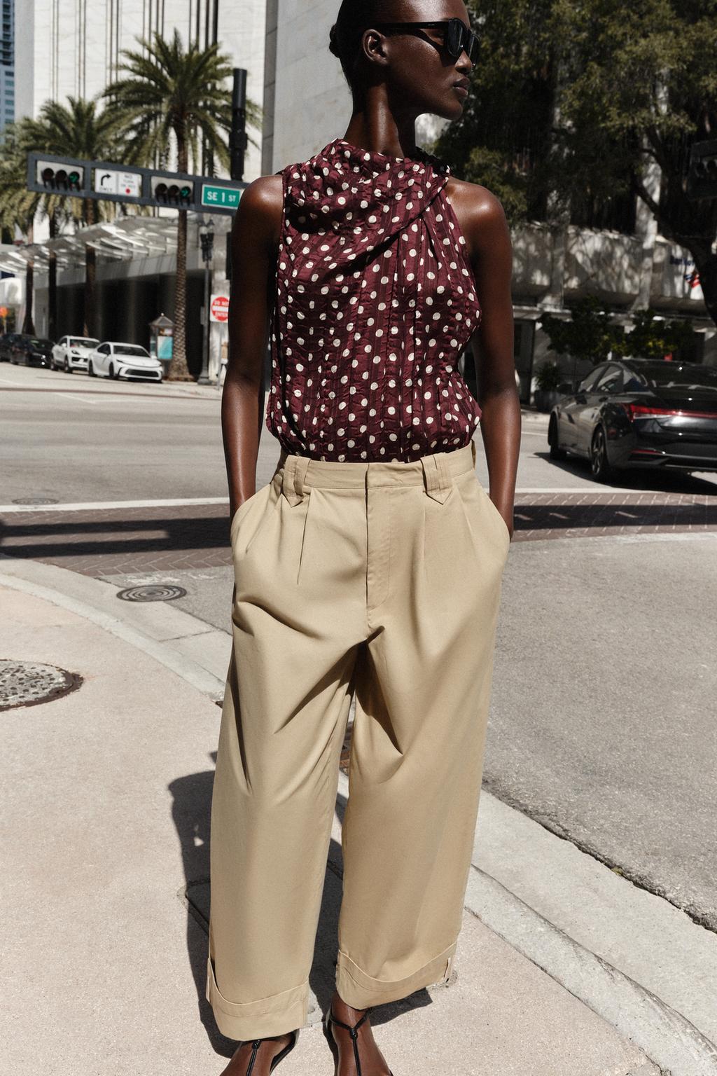 PLEATED CUFFED HEM PANTS