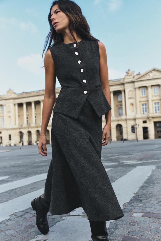 CONJUNTO CHALECO Y FALDA MIDI -  de Zara - Imagen 0