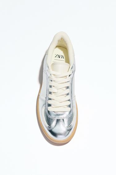 METALLIC EFFECT TRAINERS - Silver by Zara