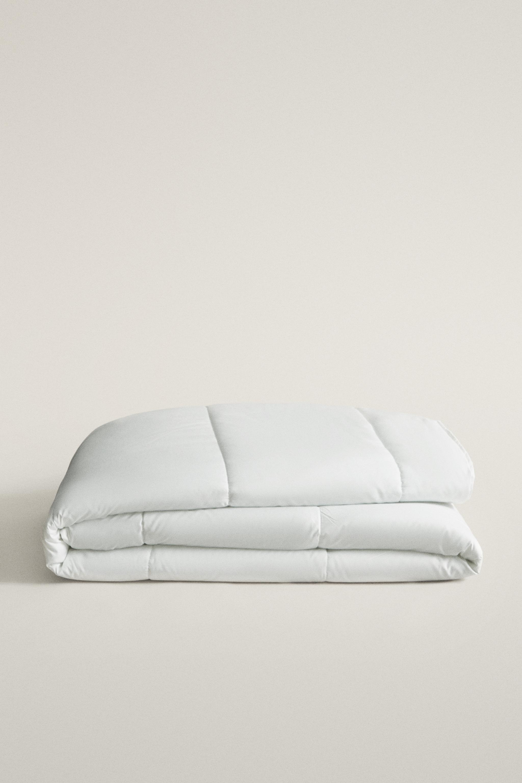 SUMMER MICROFIBRE DUVET INSERT (125 GSM) — White