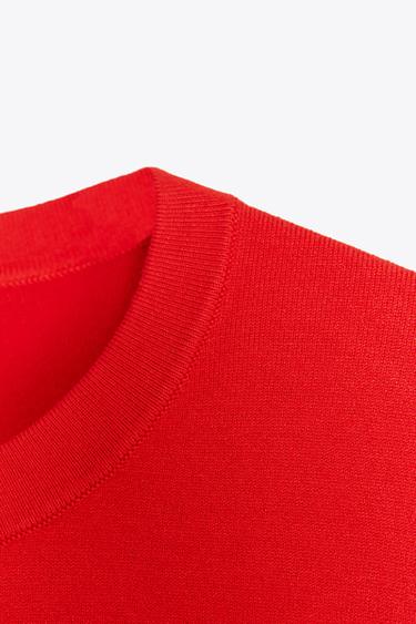TOP BÁSICO PUNTO LISO MANGA CORTA - Rojo de Zara