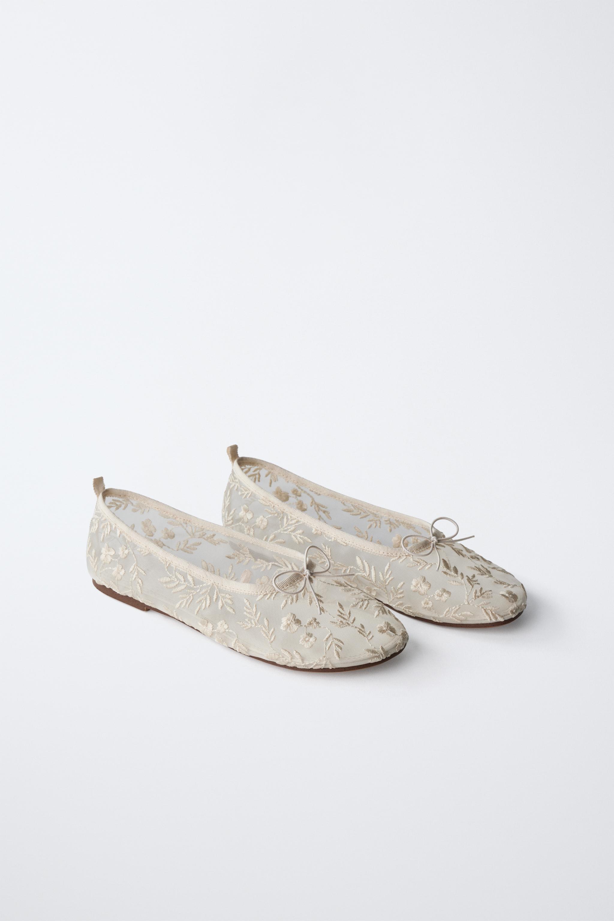 刺繍入りバレリーナシューズ - エクリュ | ZARA Japan / 日本