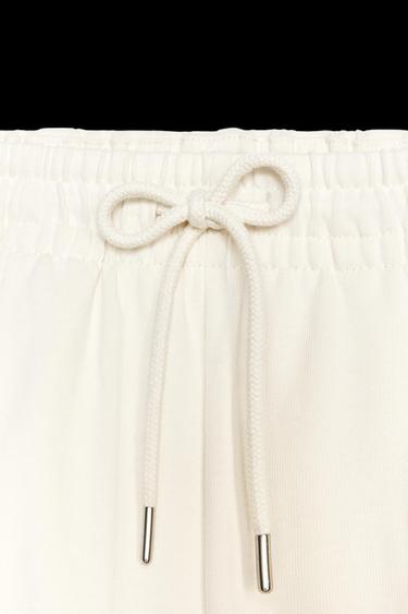 RUSTIC PLEATED BERMUDA SHORTS - Ecru by Zara