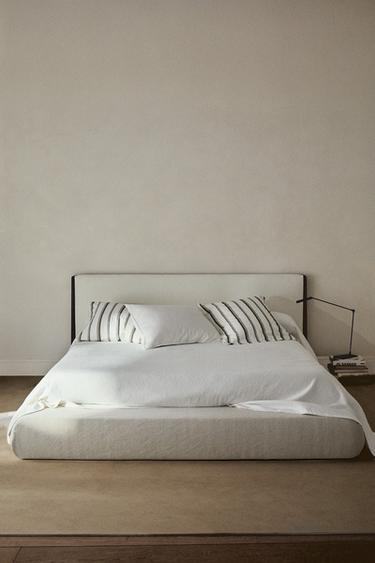 TEXTURED JACQUARD BEDSPREAD - Oyster-white by Zara