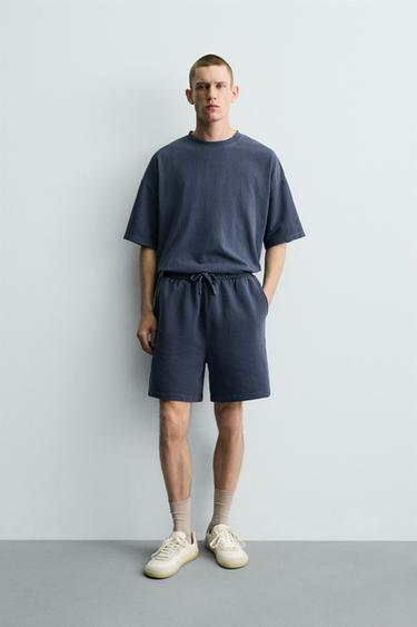 CAMISETA BÁSICA LAVADA - Azulón de Zara