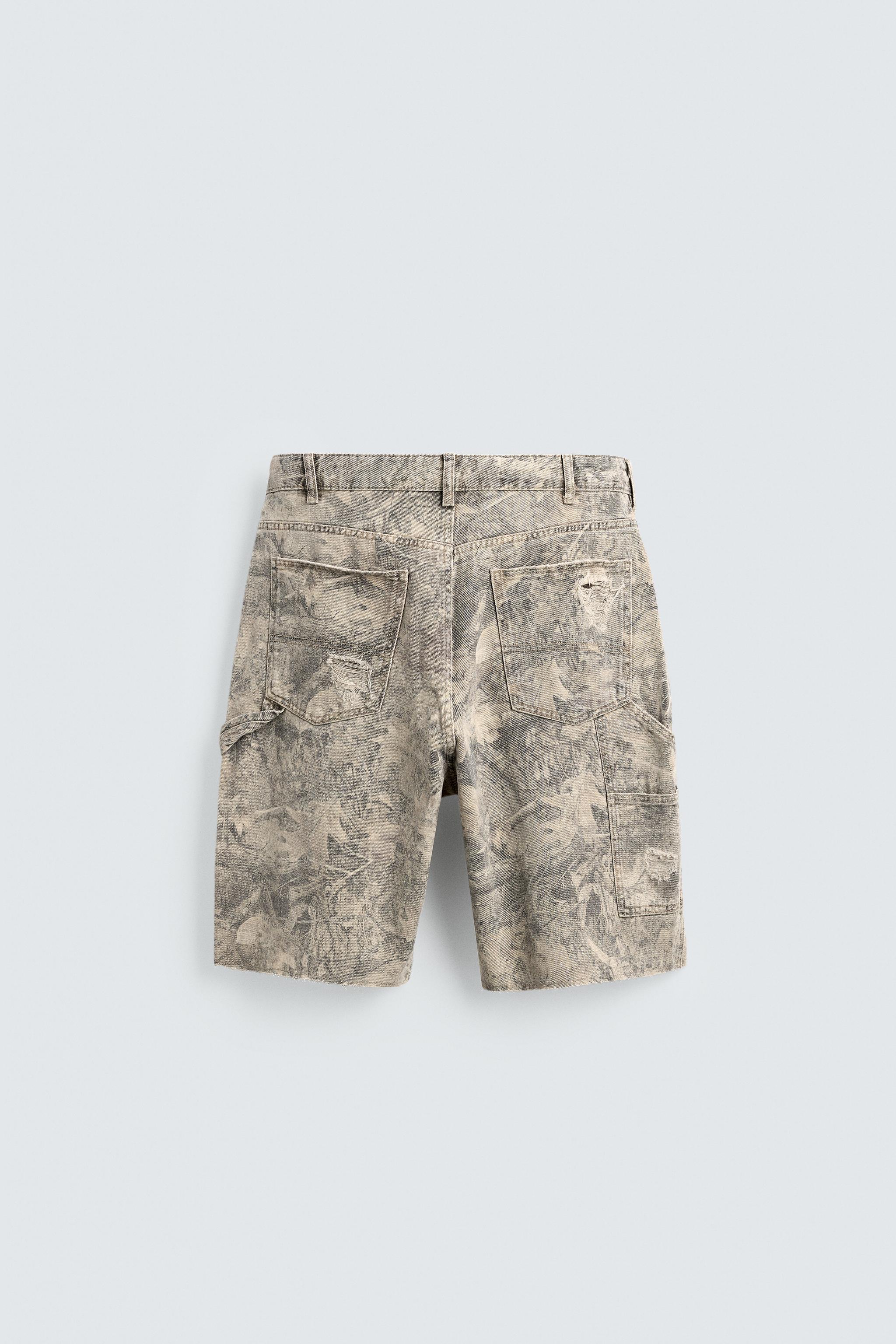 BERMUDA RELAXED FIT IMPRIMÉ ABSTRAIT DÉLAVÉ