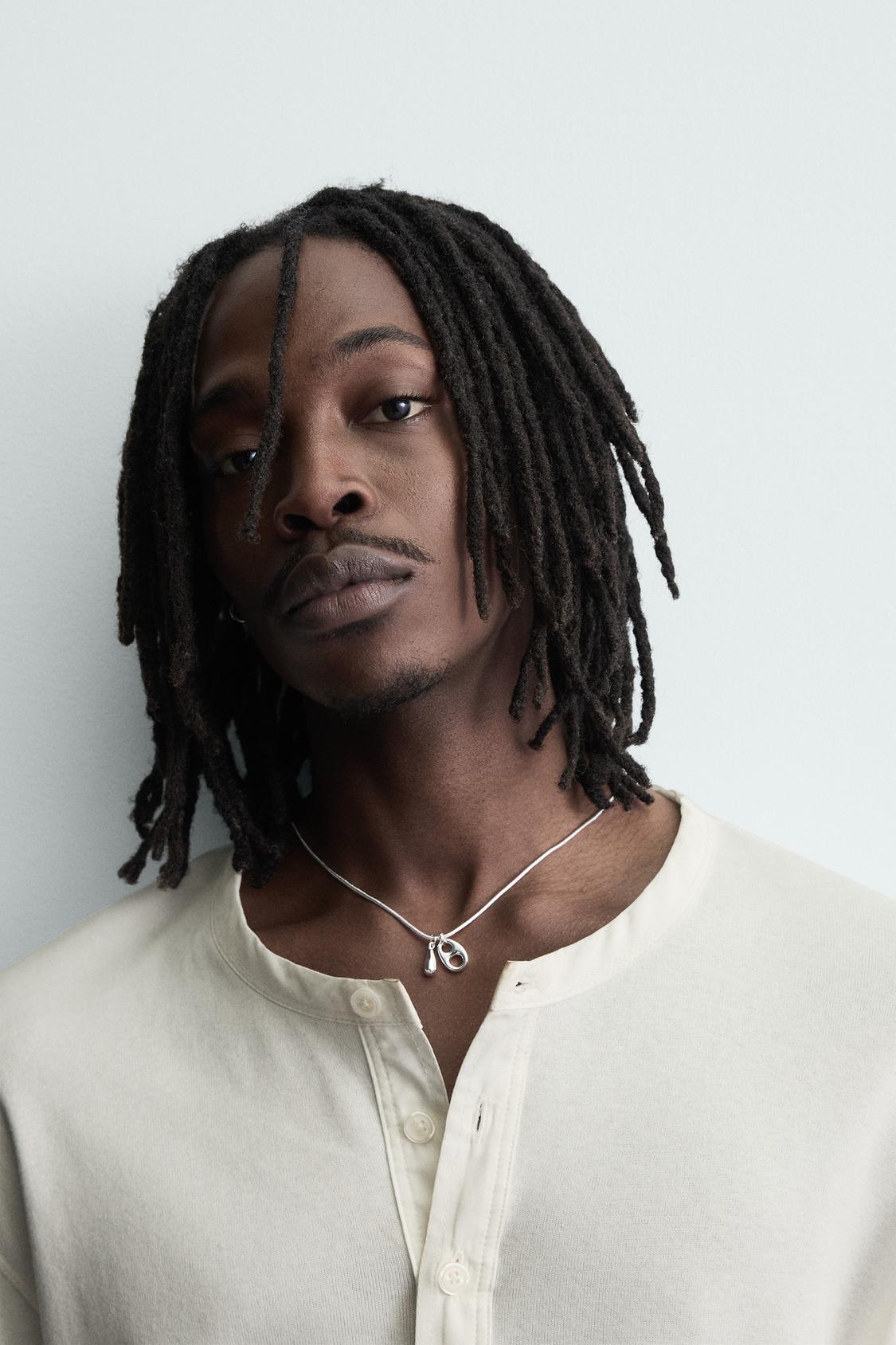 ТРУБЧАТАЯ ЦЕПОЧКА ZARA С ПОДВЕСКАМИ