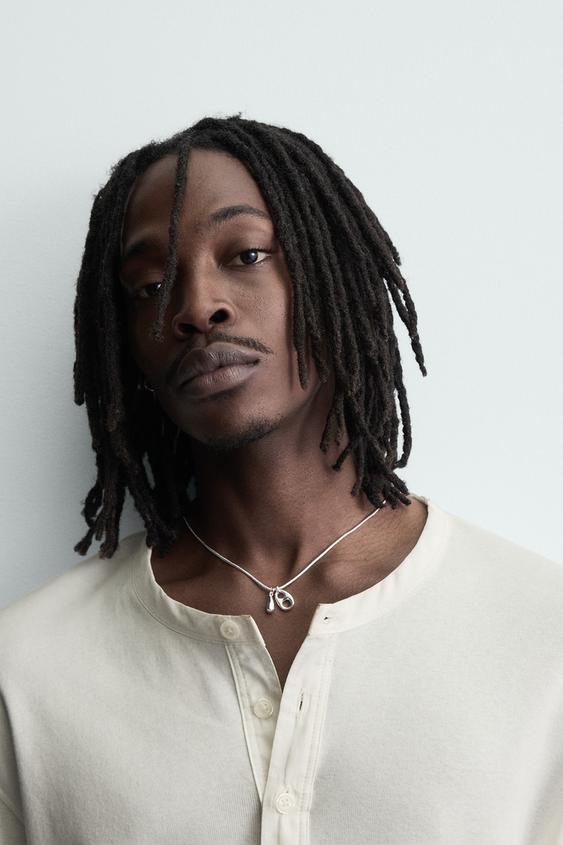 TUBULAR CHAIN WITH PENDANTS