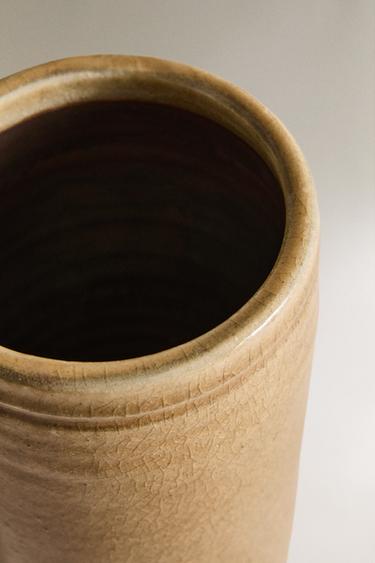 VASE CYLINDRIQUE HAUT - Marron de Zara - Image 2
