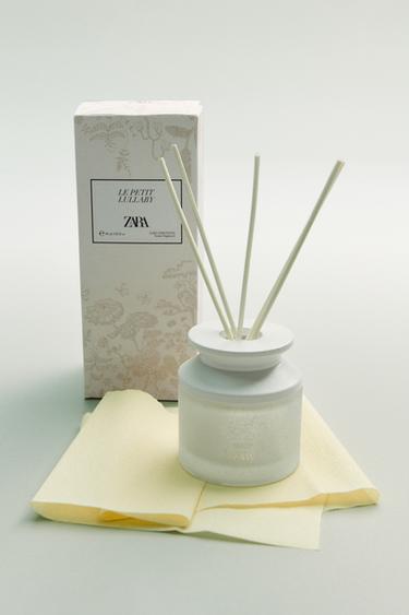 LE PETIT LULLABY ZARA EMOTIONS HOME FRAGRANCE 90 ML / 3.04 FL. OZ. - TINTED LEATHER by Zara