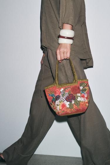 BOLSO PEQUEÑO BORDADOS ABALORIOS - Multicolor de Zara