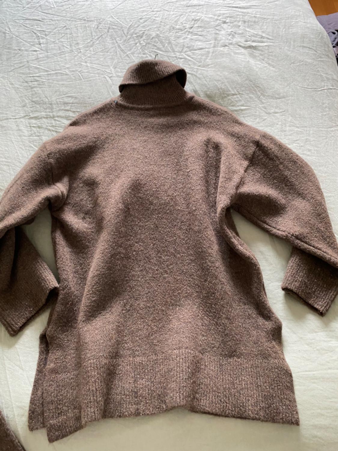 TEXTURED HIGH NECK SWEATER - Image 2