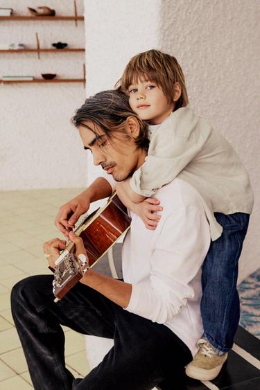 KËMISHË 100% LINO - Bezhë e hapur nga Zara