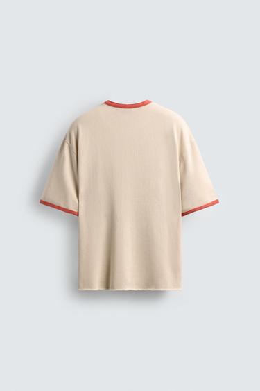 T-SHIRT EN MAILLE IMPRIMÉ DÉLAVÉ - Beige foncé de Zara - Image 1