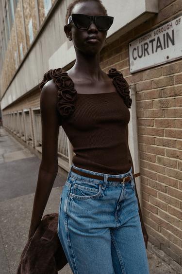 TOP EN MAILLE À BRETELLES À FLEURS - Marron de Zara - Image 4