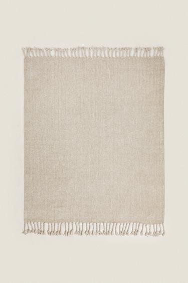 チャンキー シェニール ブランケットゴールデンブラウンZaraのチャンキー シェニール ブランケット - ゴールデンブラウン