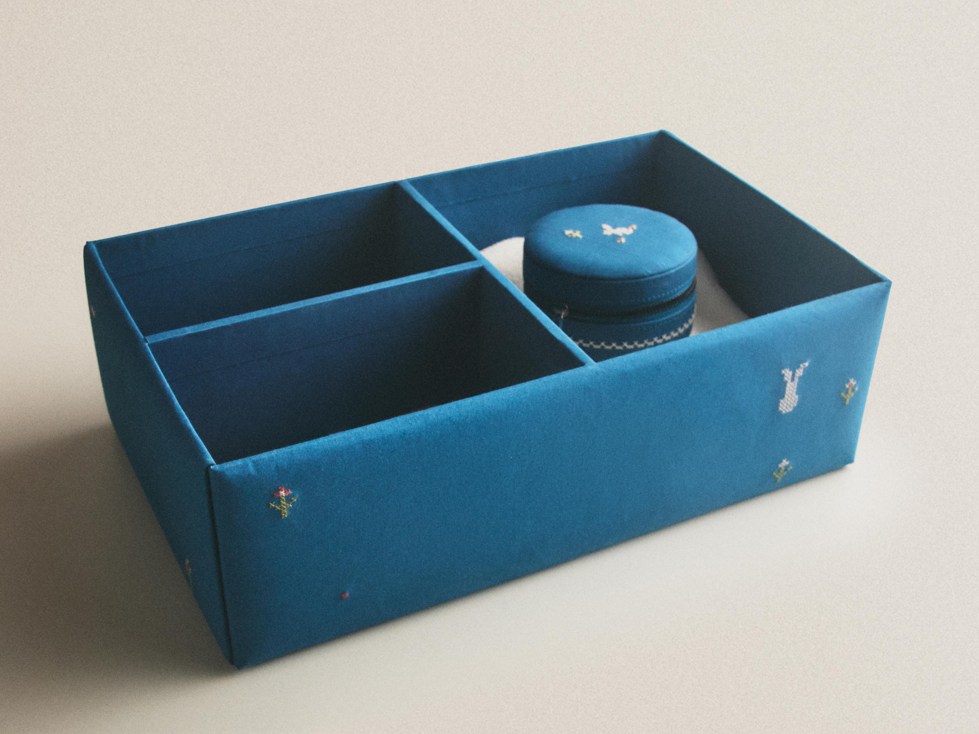 KIDS' BUNNY ORGANISER — Blue