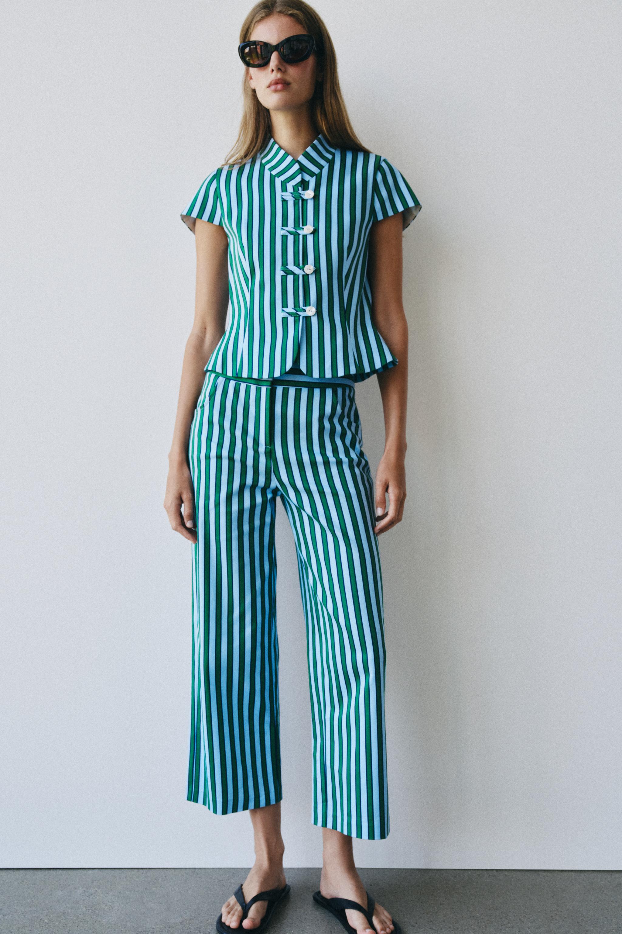 STRIPED FROG FASTENING TOP - Multicolored | ZARA Canada