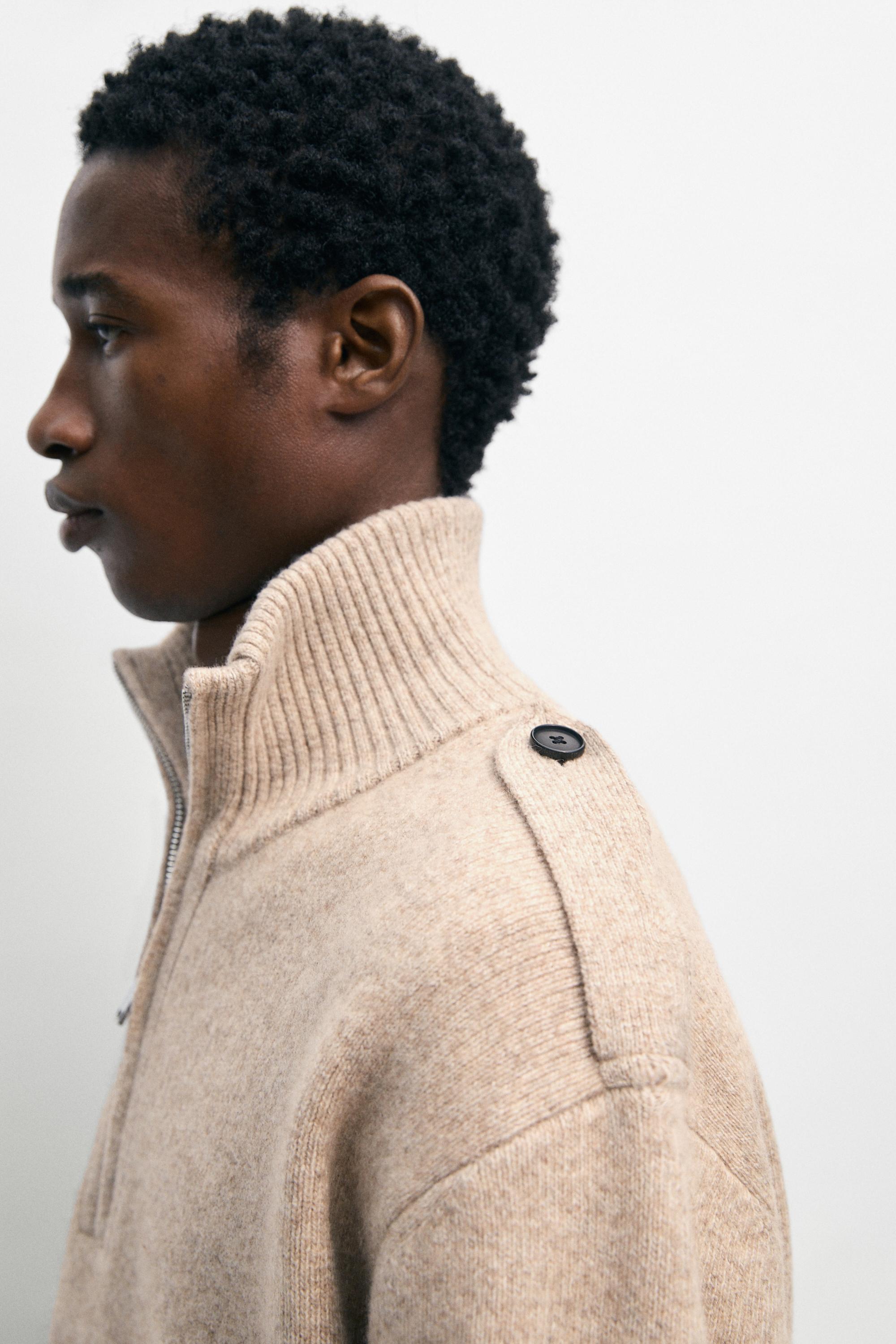 Mock neck knit sweater with zip