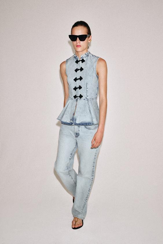 CHALECO DENIM ALAMARES ZW COLLECTION - Azul claro de Zara - Imagen 0