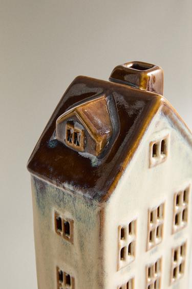 PORCELAIN HOUSE CHRISTMAS DECORATION WITH LIGHT - Brown by Zara - Image 2
