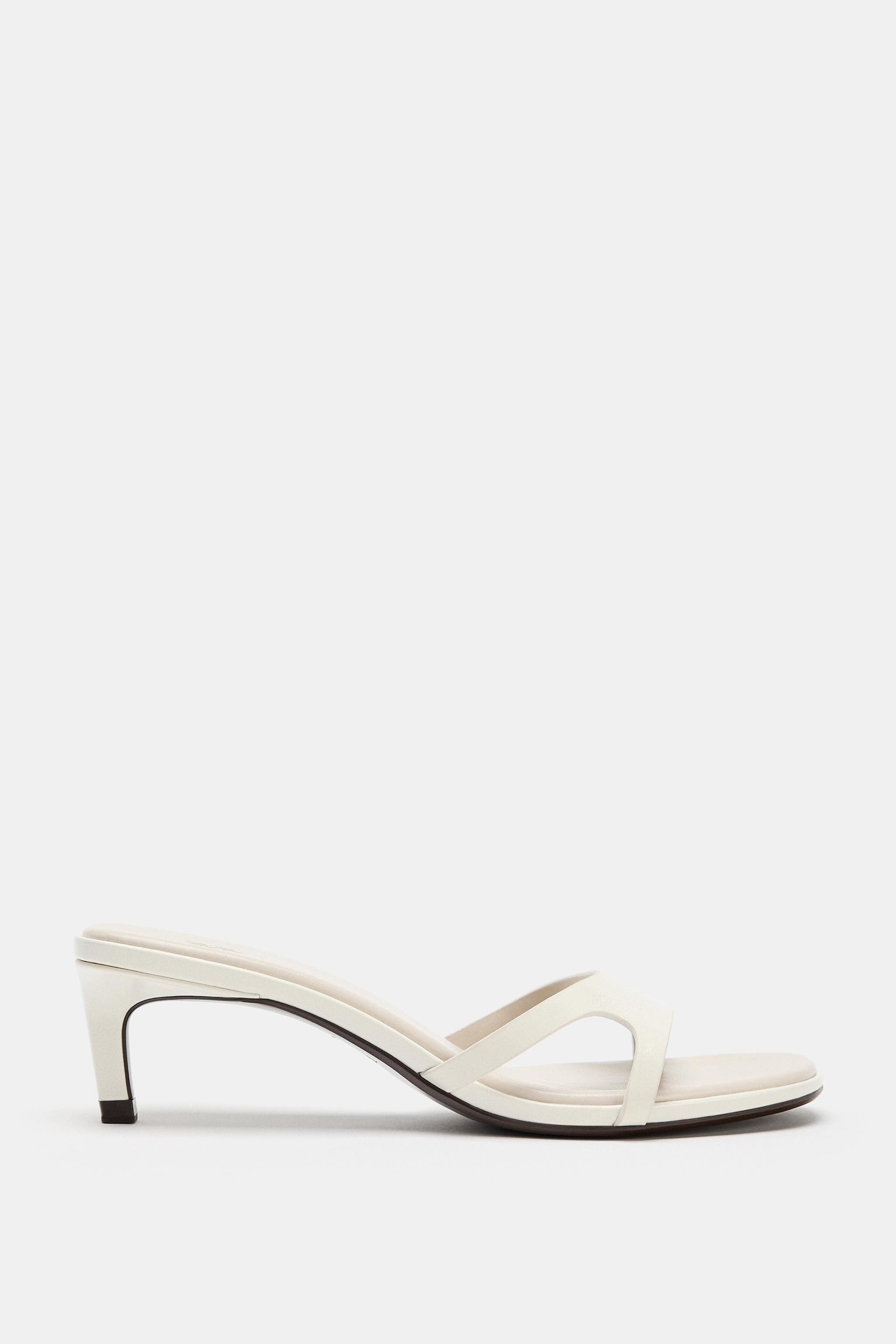 SANDALES KITTEN EN CUIR