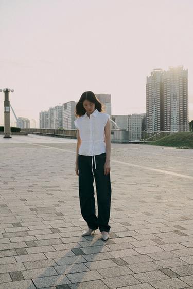 JEANS BARREL TRF ハイウエストダークインディゴブルーZaraのJEANS BARREL TRF ハイウエスト - ダークインディゴブルー 