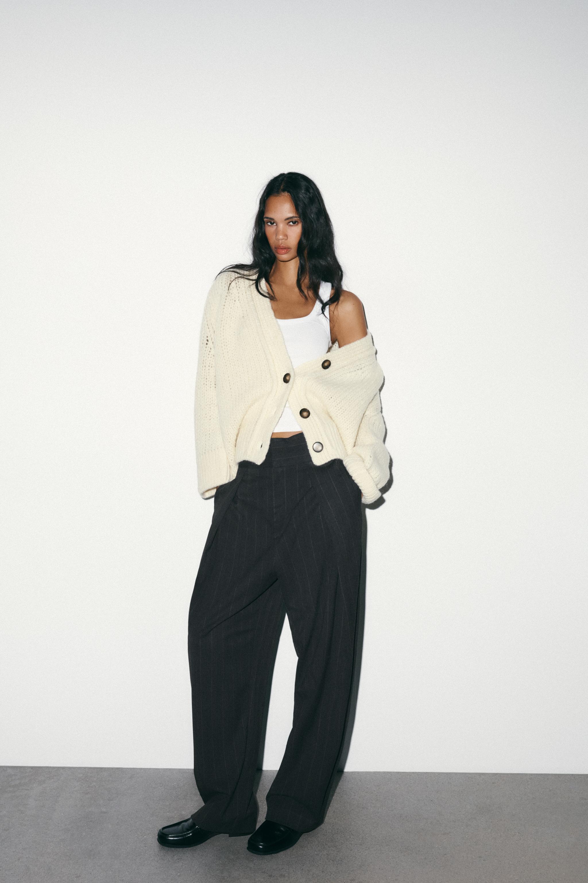 PLEATED STRIPED BALLOON PANTS