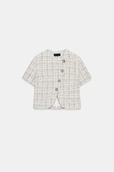 بلايزر قصير بتركيبة زر حلية ZW COLLECTION - خام / أسود by Zara