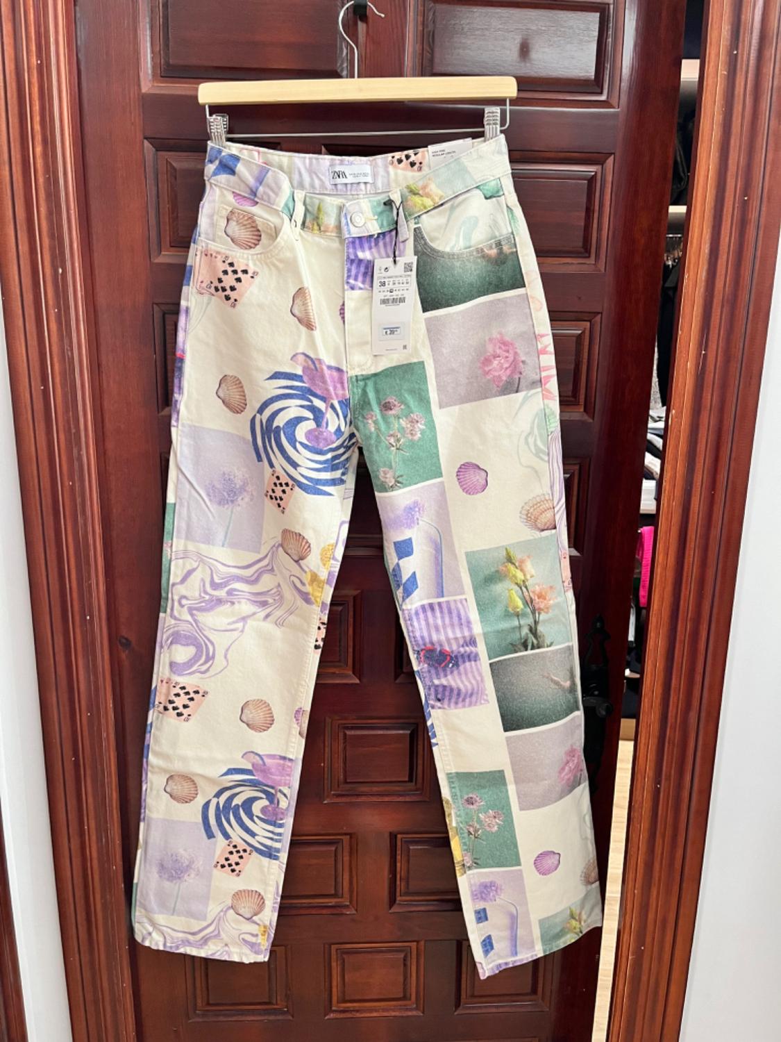 STRAIGHT FIT PRINTED JEANS - Image 4