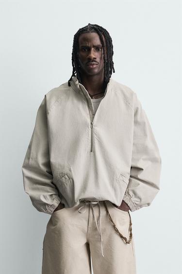 ZIP-UP POUCH POCKET SWEATSHIRT - Ecru by Zara