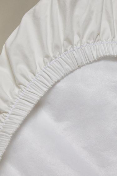 ALÈSE IMPERMÉABLE EN COTON (233 TC) - Blanc cassé de Zara - Image 2