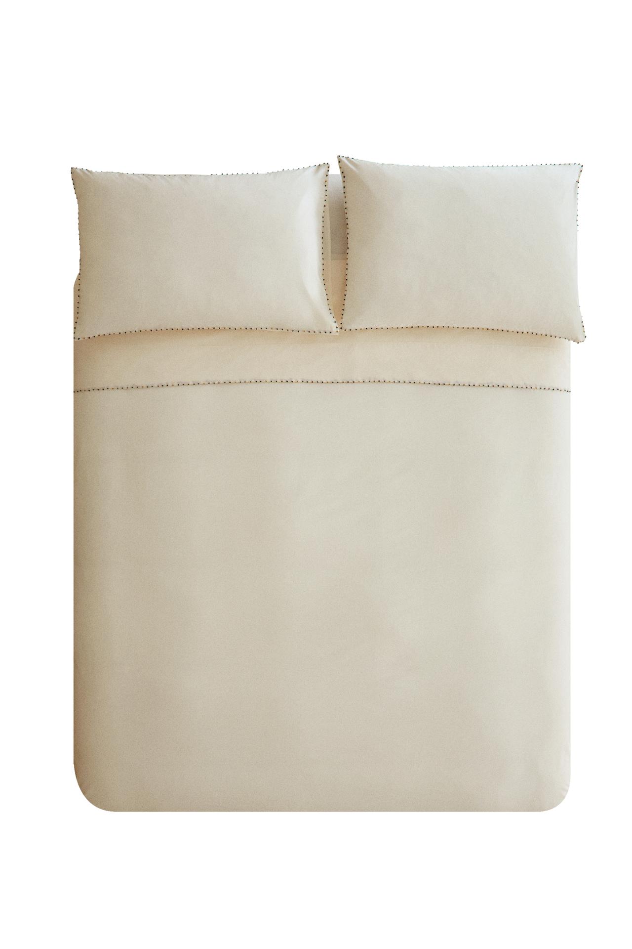 300 THREAD COUNT COTTON PERCALE DUVET COVER WITH POM-POMS