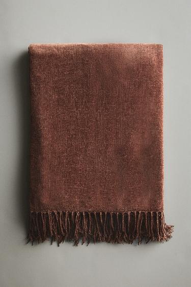 CHENILLE THROW - Brown by Zara - Image 4