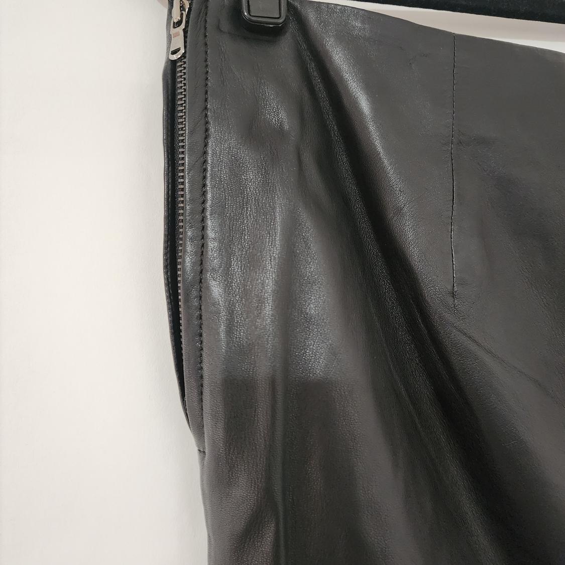 LEATHER PENCIL SKIRT - Image 4