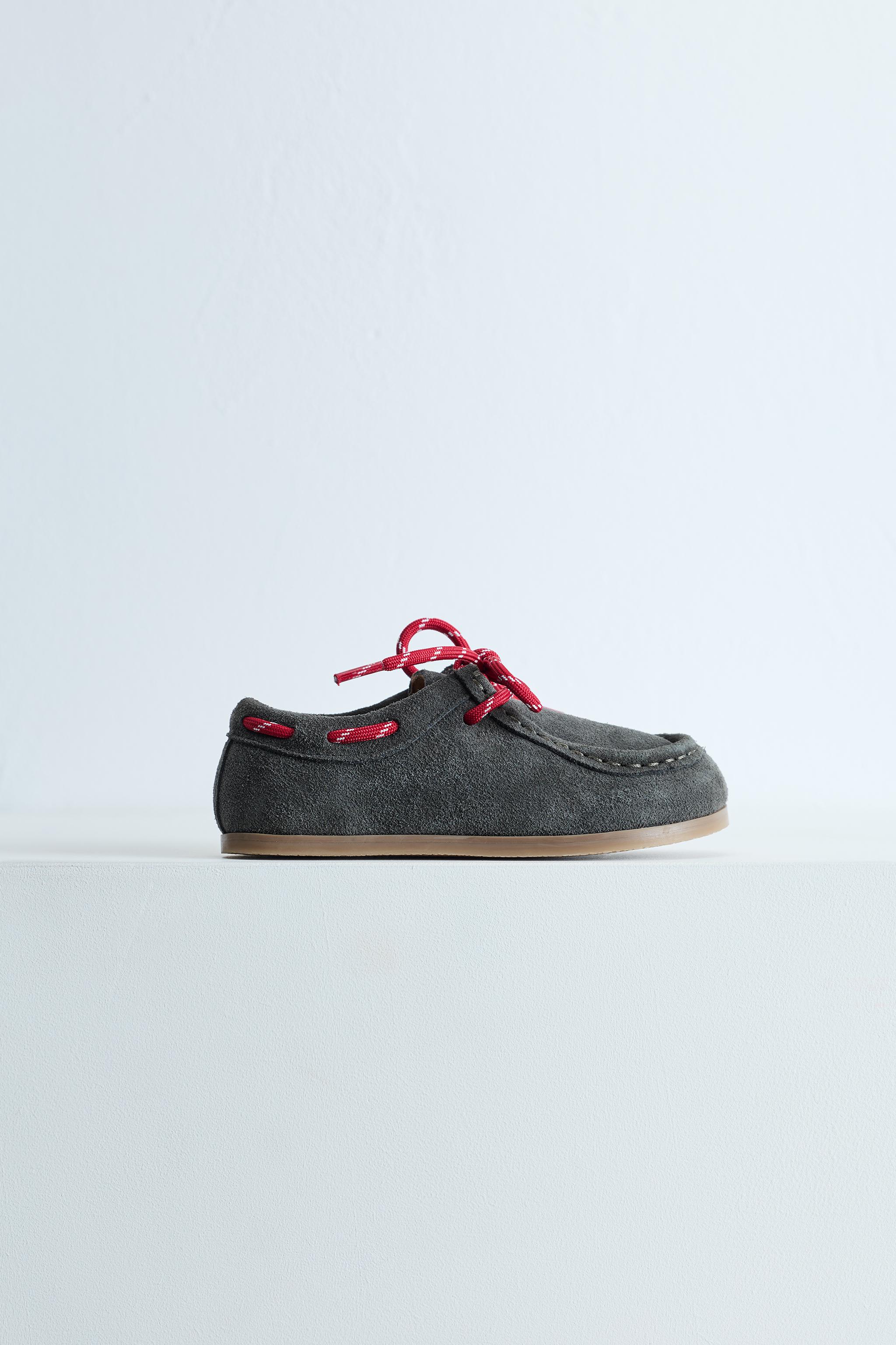 LEATHER DECK SHOES — Grey