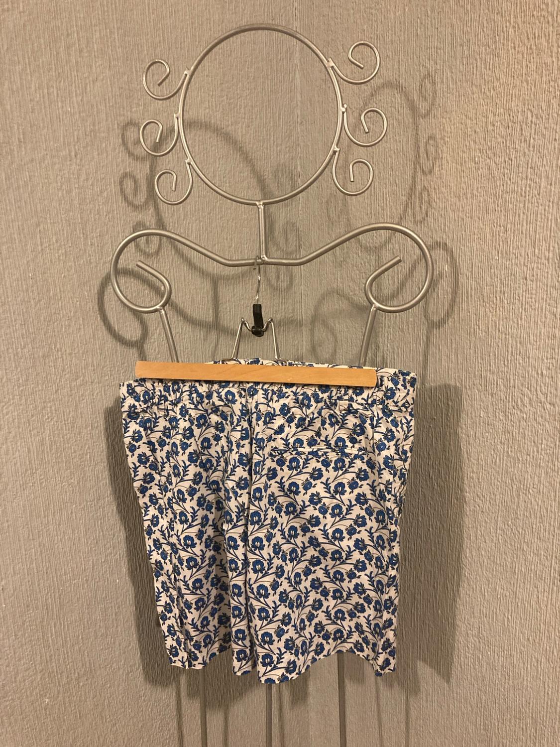 PRINTED BERMUDA SHORTS - Image 2