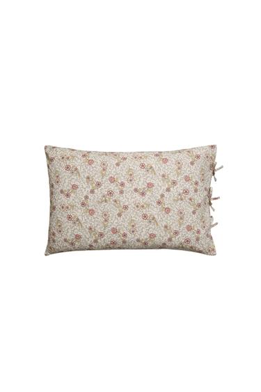 KIDS' FLORAL COTTON PILLOWCASE - متعدد الألوان الخاص بـ Zara