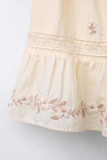 JUPE MI-LONGUE BRODÉE - Écru de Zara - Image 3