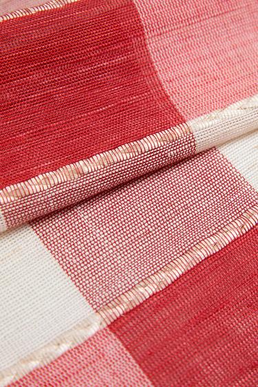 CHECK PLACEMAT - Red by Zara - Image 3