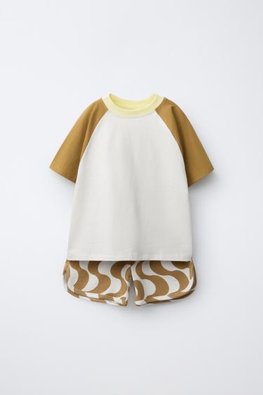 CONJUNTO CAMISETA COLORBLOCK Y BERMUDA ONDAS - Amarillo de Zara