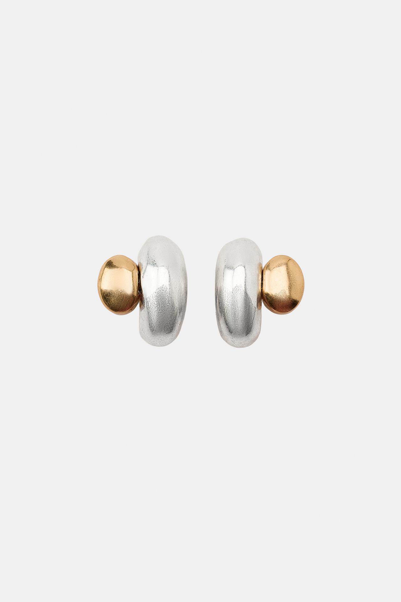COMBINED TEXTURE HOOP EARRINGS — Gold / Silver