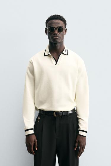 POLO BORDADO CONTRASTE - Crudo de Zara